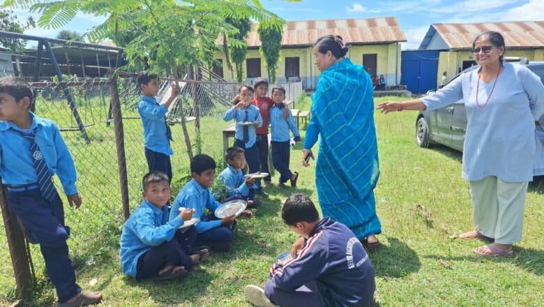 हेटौँडाका करिब ७ हजार विद्यार्थीका लागि ‘मेघा किचन’बाट खाजा वितरण सुरु