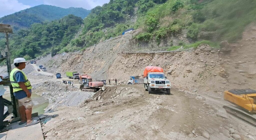 कान्तिलोकपथ र हेटौंडा–भैसे–काठमाडौं रुटमा तीन दिन राति सवारी आवागमनमा रोक